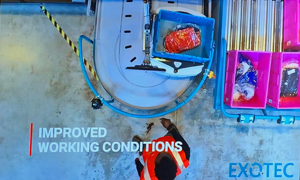 am1535_uniqloauto4 (1)